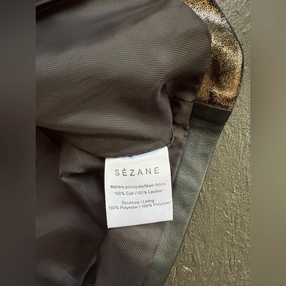 Sezane leather Black and Gold Mini Skirt size 36 FR - Picture 6 of 9